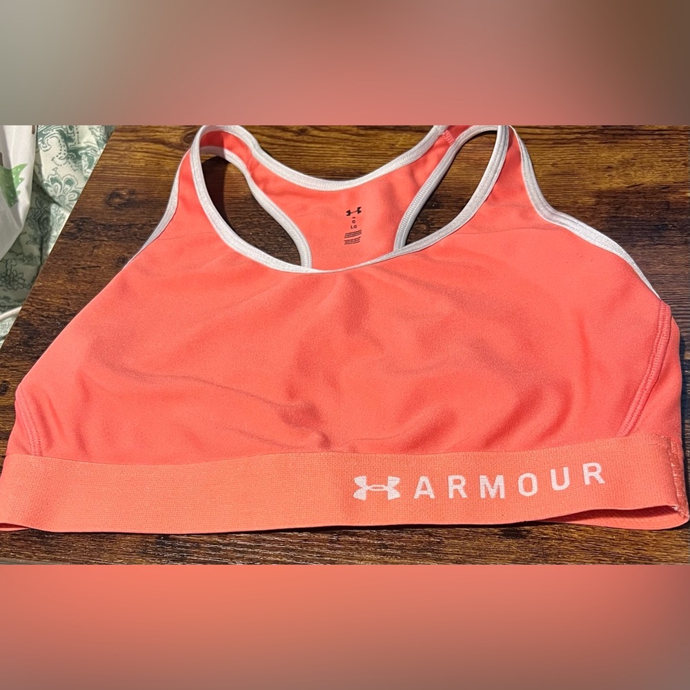 Women’s Large Pink Racerback Under Armour Mid Compression Bra Good Condition